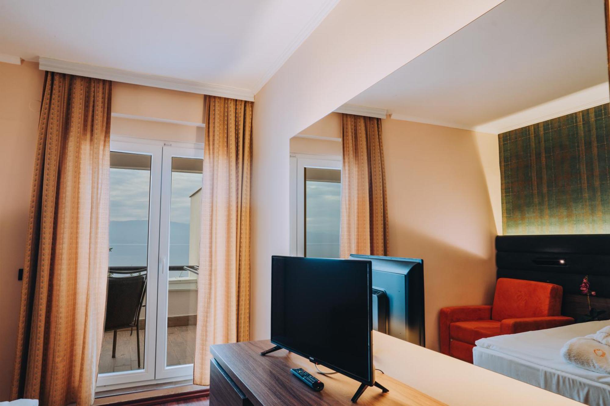 Inex Olgica Hotel & Spa 오흐리드 외부 사진